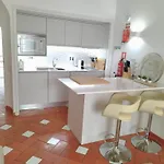 Walls Rooftop Terrace Duplex @ Citycenter & Διαμέρισμα Λάγος