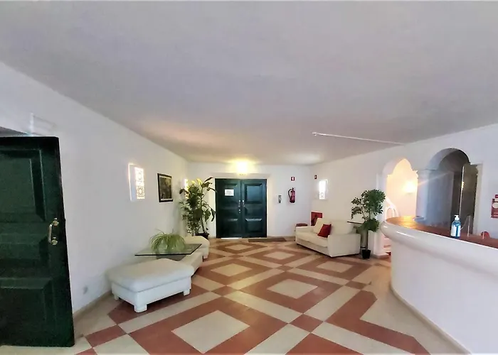 Walls Rooftop Terrace Duplex @ Citycenter & Appartement *